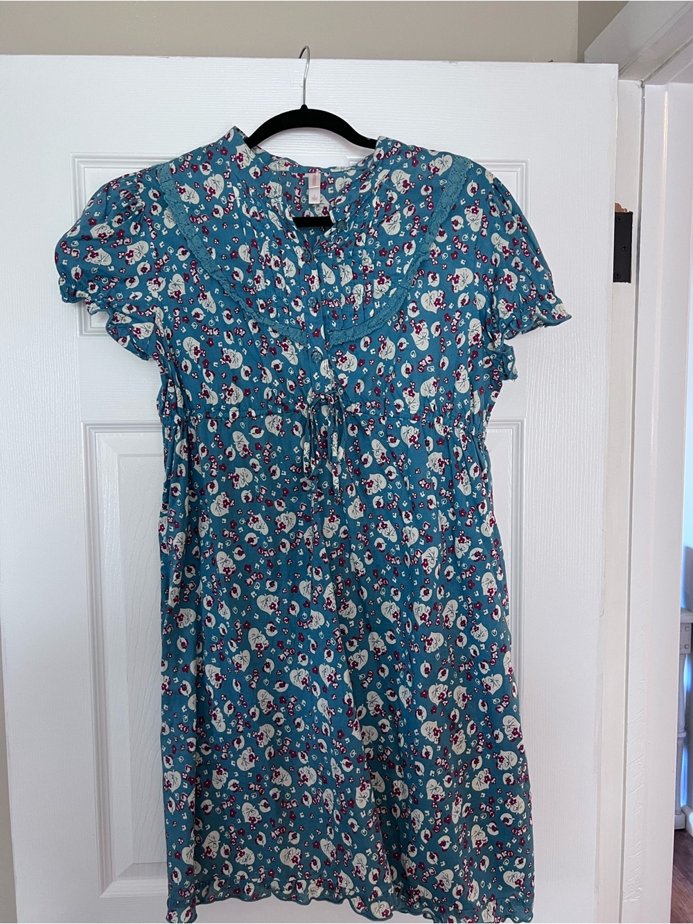 Xhilaration Teal Floral Short-Sleeve Tunic